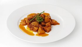 Katalánské dušené brambory / Patatas a la catalana