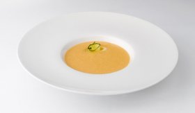 Studená letní polévka / Sopa fría de verano